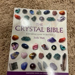 Crystal bible book BN
